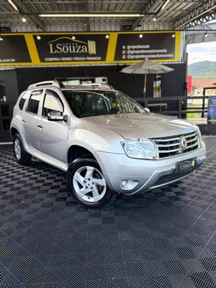 RENAULT DUSTER 2.0 DYNAMIQUE 4X2 16V FLEX 4P AUTOMÁTICO